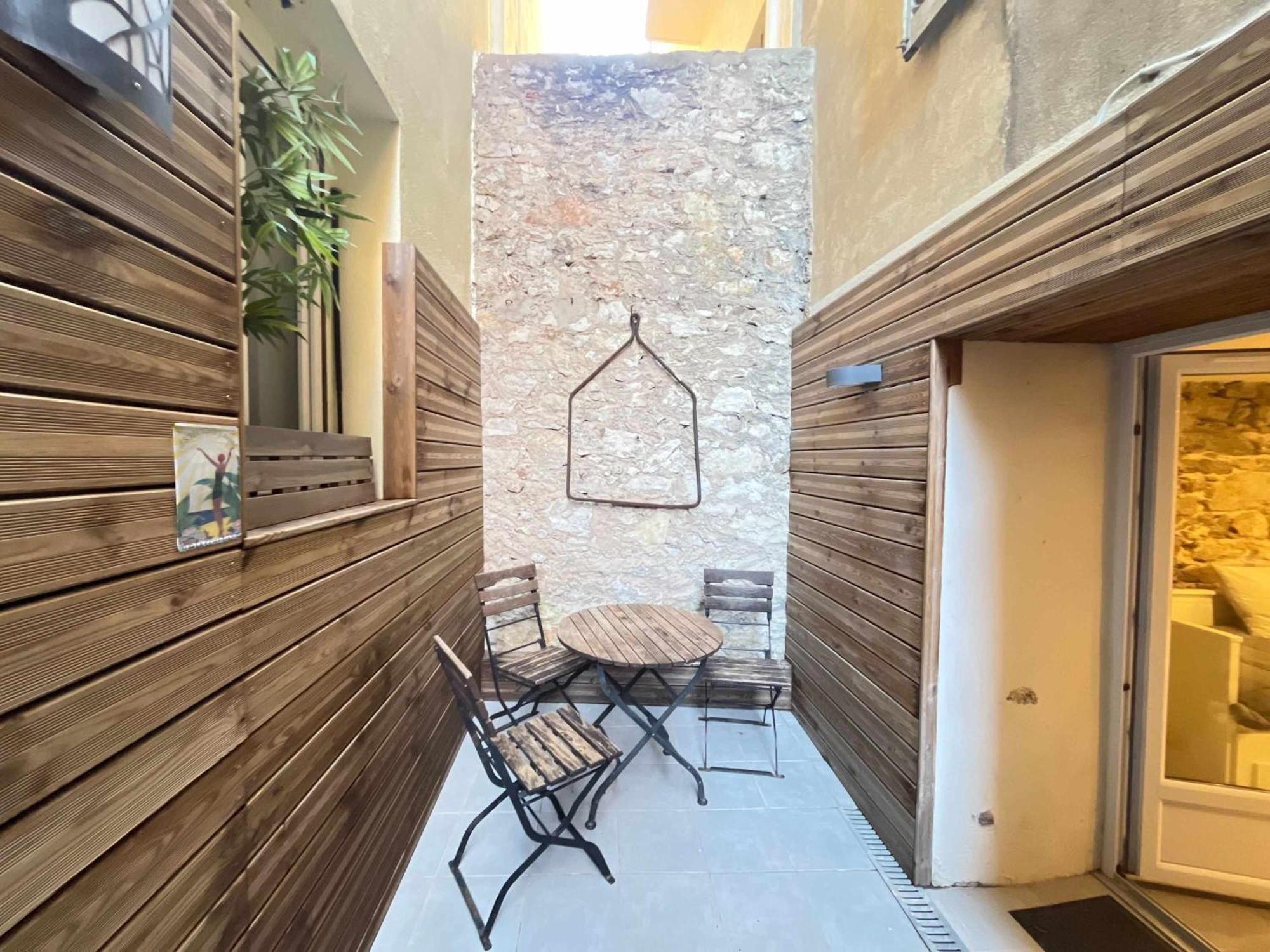 A076 4 Pers Et Terrasse Au Suquet Appartement Cannes